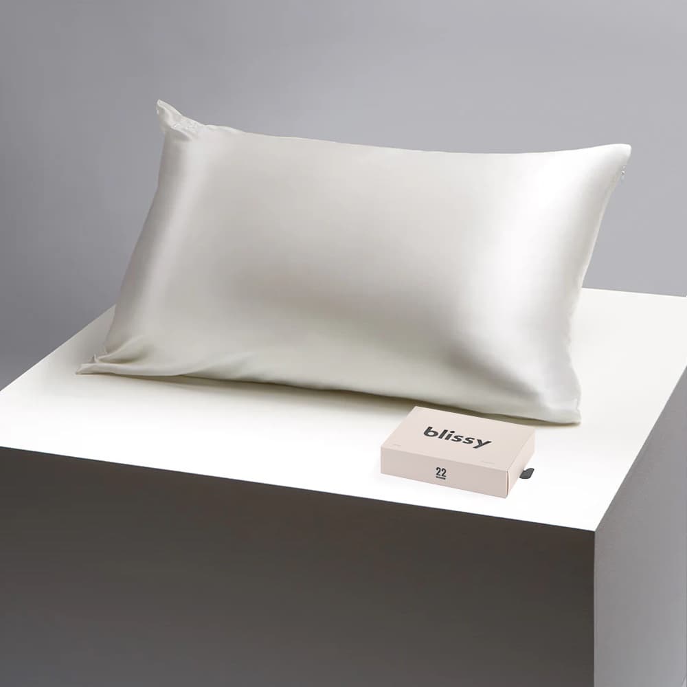 Blissy Review: The Silk Pillowcase Your Hair Will Notice